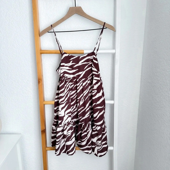 Resa Zebra Print Ruffle Mini Dress Brown White Pockets - Picture 2 of 9